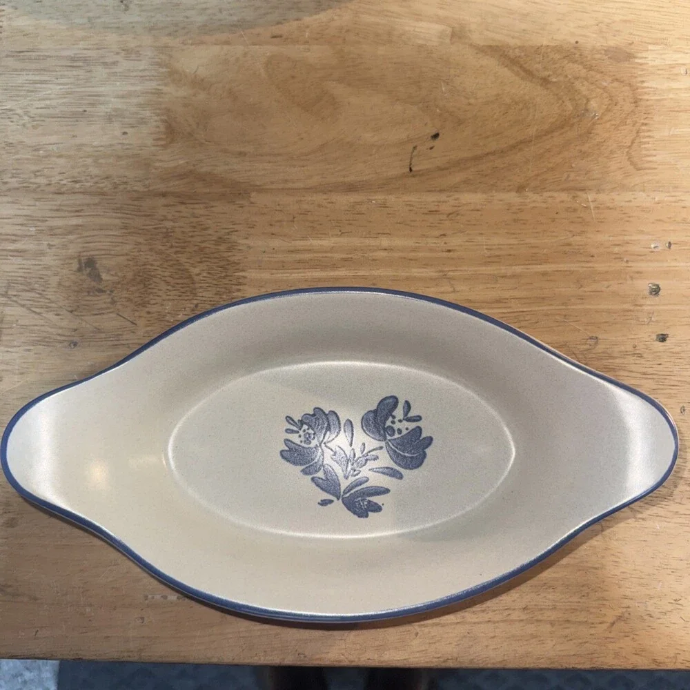 Pfaltzgraff Yorktowne Set Of Three‎ Bakeware #241-#265-#270 Dishes Blue Flowers
